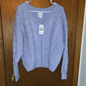 Hippie Rose Juniors' Frozen Periwinkle Heart Cable Knit V-neck Sweater